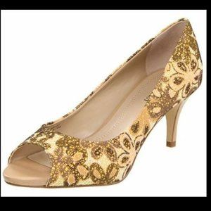 Ellen Tracy Women's Vanna Open-Toe Pump